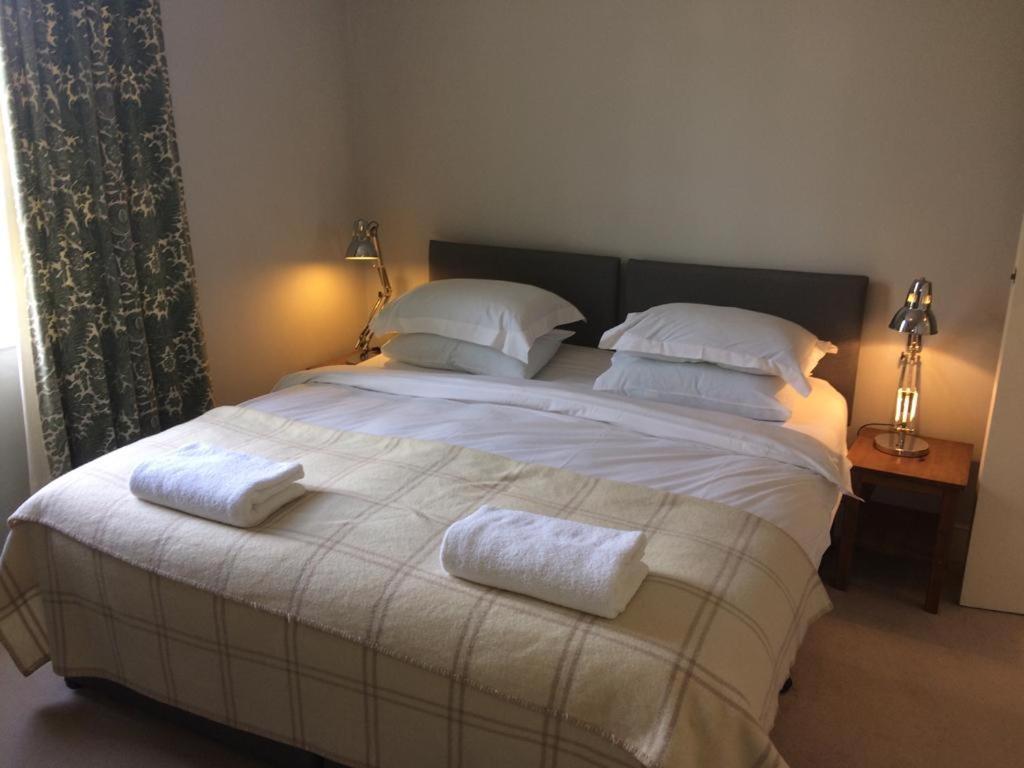 Notting Hill Charm -Sleeps 5 - Urban Retreat Daire Londra Dış mekan fotoğraf