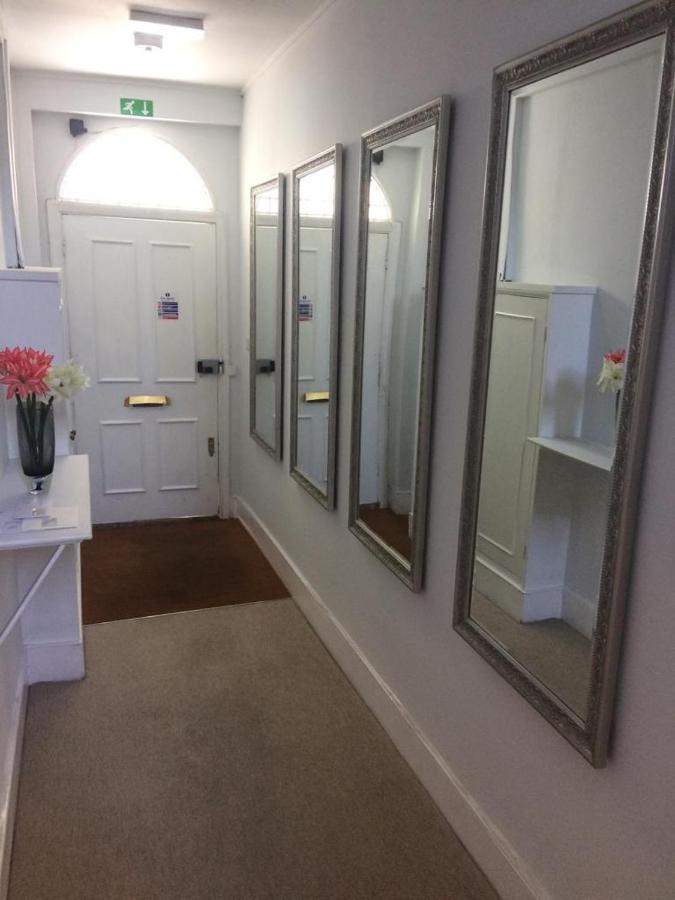 Notting Hill Charm -Sleeps 5 - Urban Retreat Daire Londra Dış mekan fotoğraf
