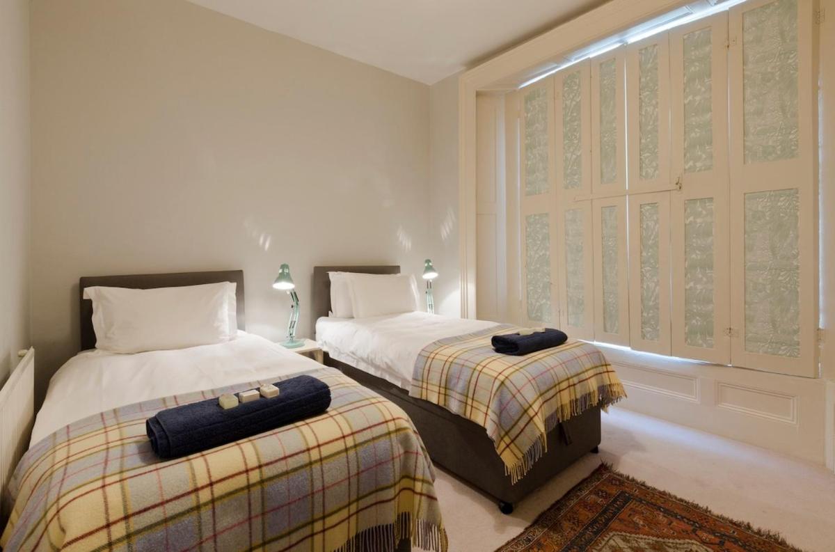Notting Hill Charm -Sleeps 5 - Urban Retreat Daire Londra Dış mekan fotoğraf