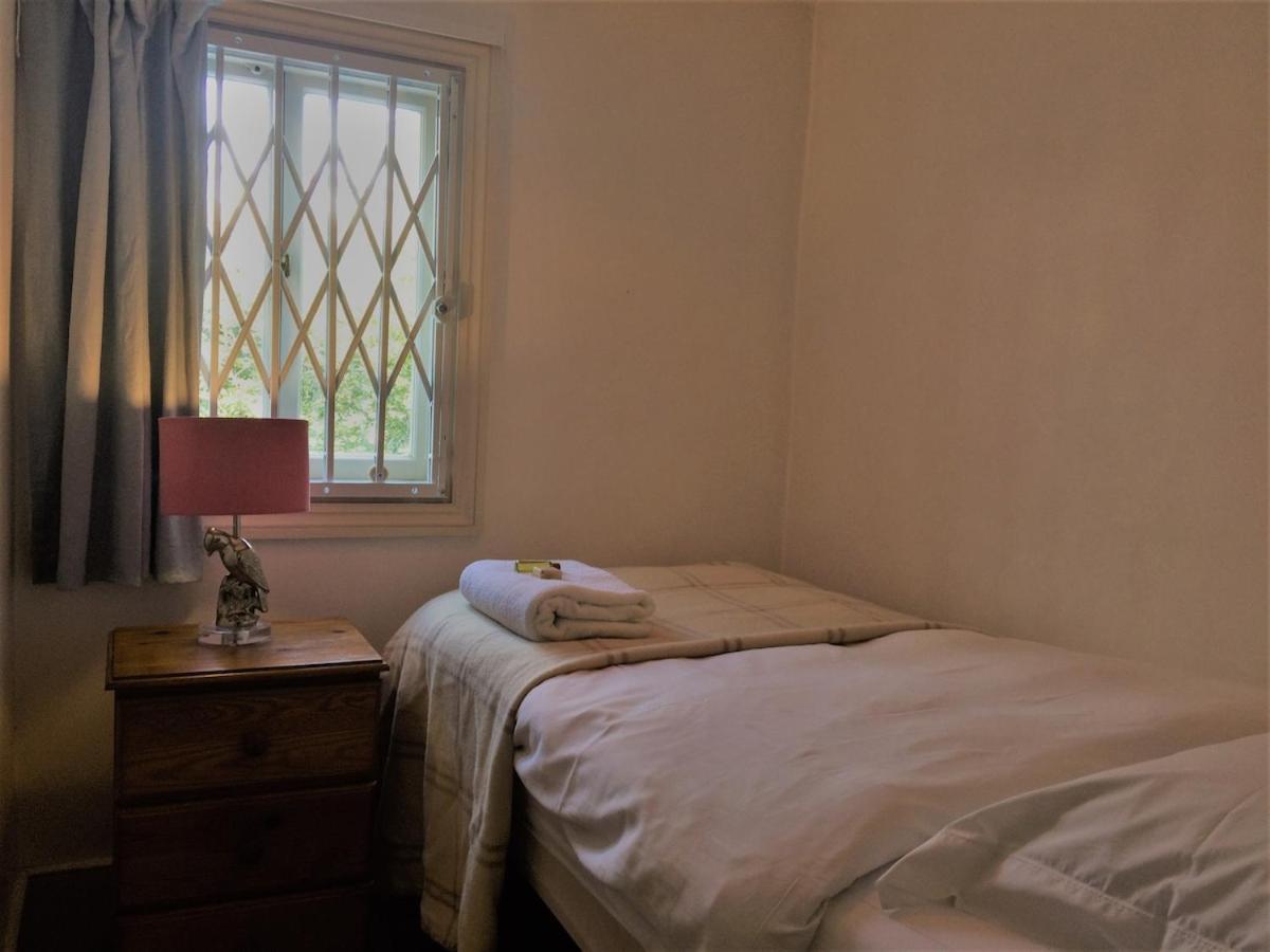 Notting Hill Charm -Sleeps 5 - Urban Retreat Daire Londra Dış mekan fotoğraf